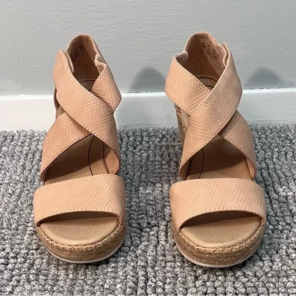 NWOT Dr. Scholl's Pale Pink Strappy‎ Jute Corded Wedges Women Size 10 Comfort